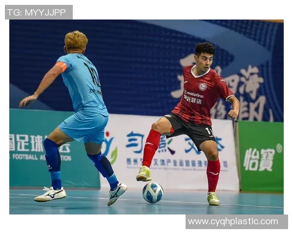 杭州羽毛球队在总决赛中以98分稳居积分榜首位展现强劲实力 杭州羽毛球队在总决赛中以98分稳居积分榜首位展现强劲实力