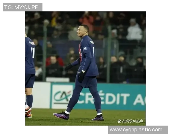 如何时尚佩戴足球明星签名帽子展现个性与魅力