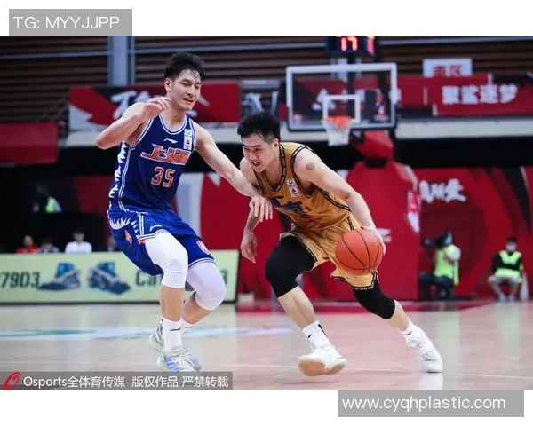 赛后分析南京篮球队与成都篮球队心理素质的较量与启示